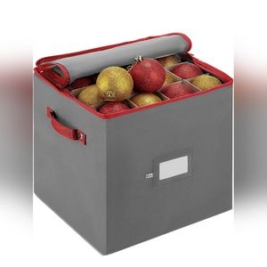 BNWT Ornament Storage Box